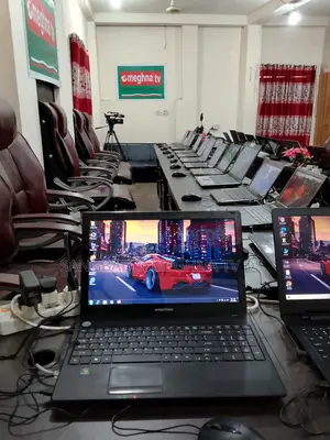 Laptop HP 8gb Amd Ryzen SSD 512gb