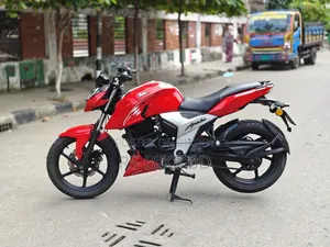টিভিএস অ্যাপাচে আরটিআর ১৬০ ৪ভি ২০২২ রেড