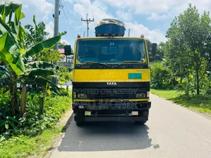 Tata Truck 12 12 Model