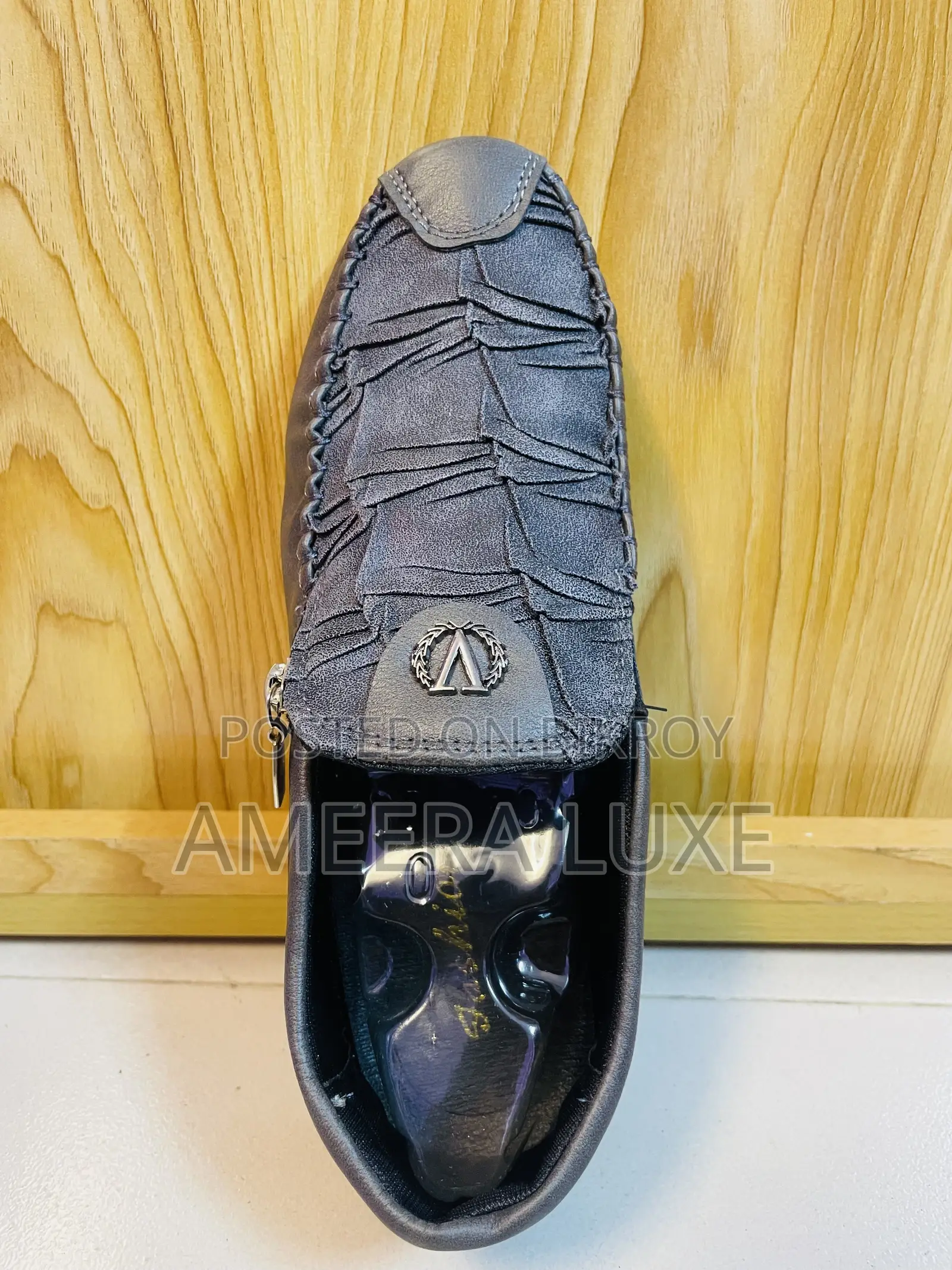Exclusive Chinese Leather Shoes