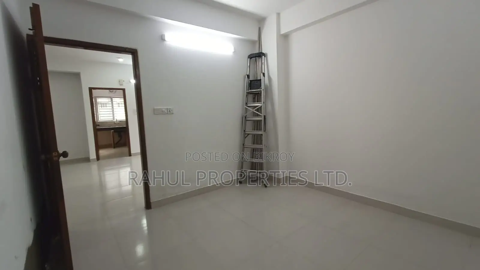 3 Bedroom Apartment in Basundhara for sale