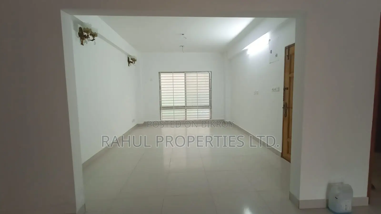 3 Bedroom Apartment in Basundhara for sale