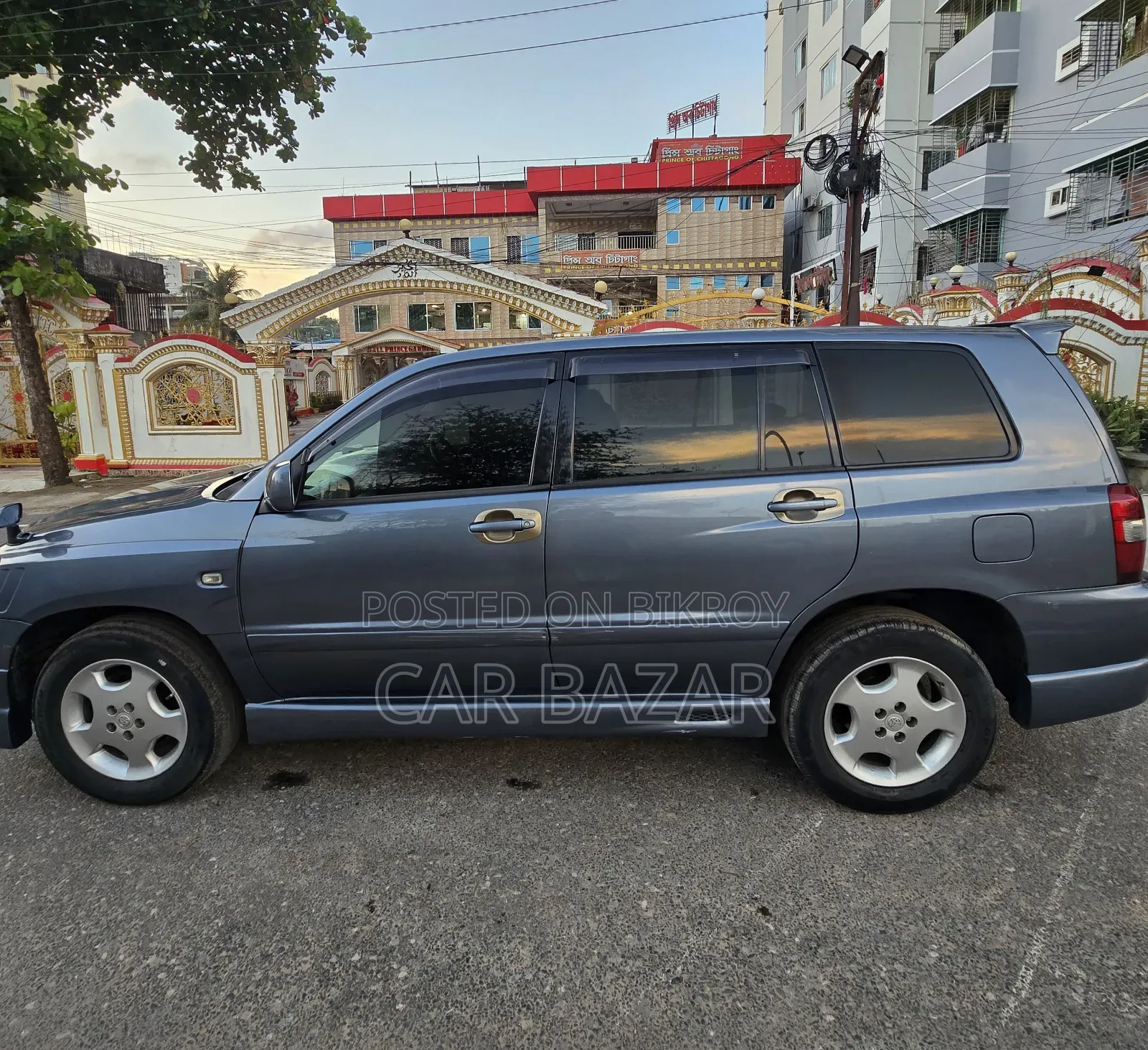 Toyota Kluger 2005 Gray