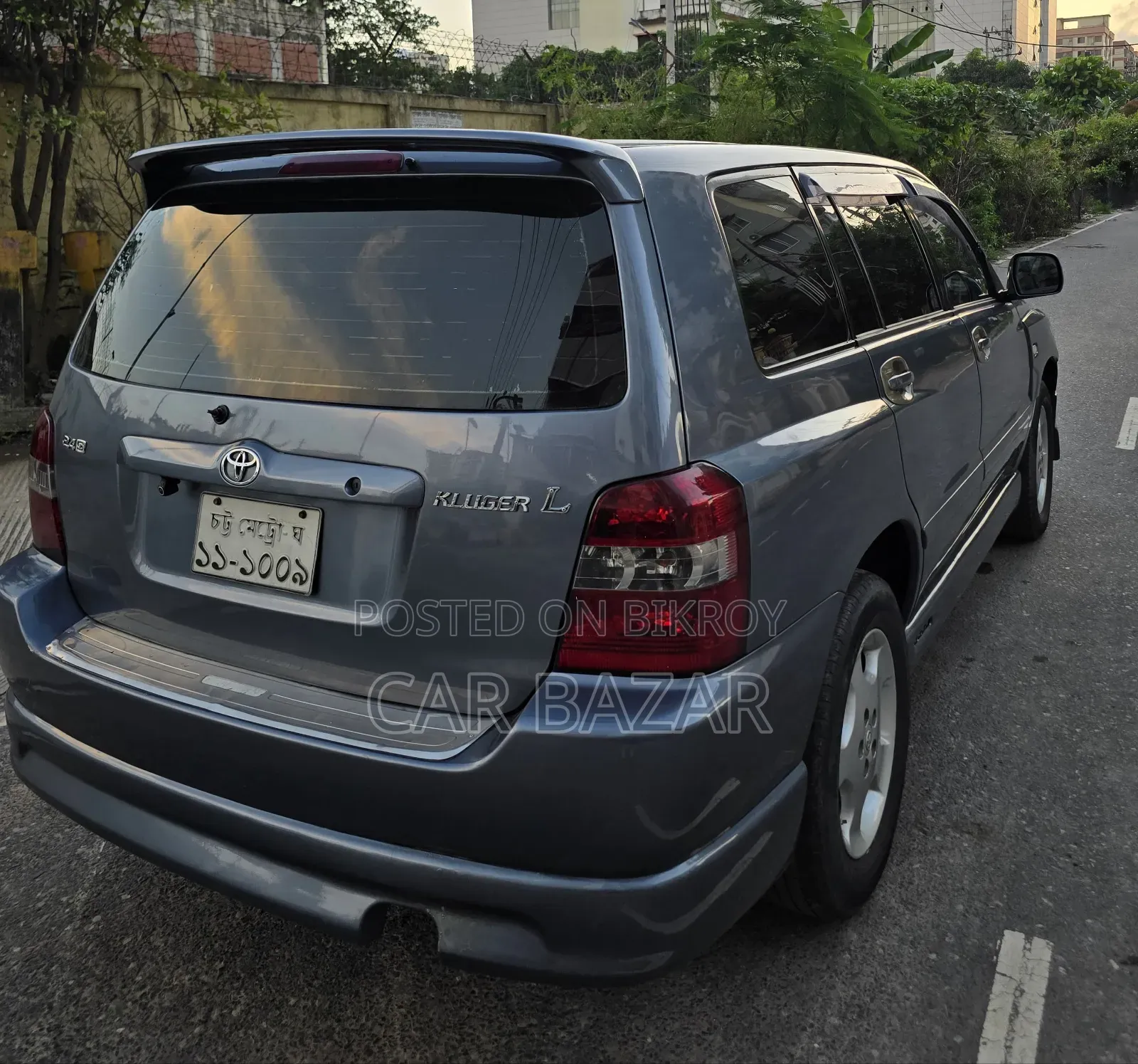 Toyota Kluger 2005 Gray