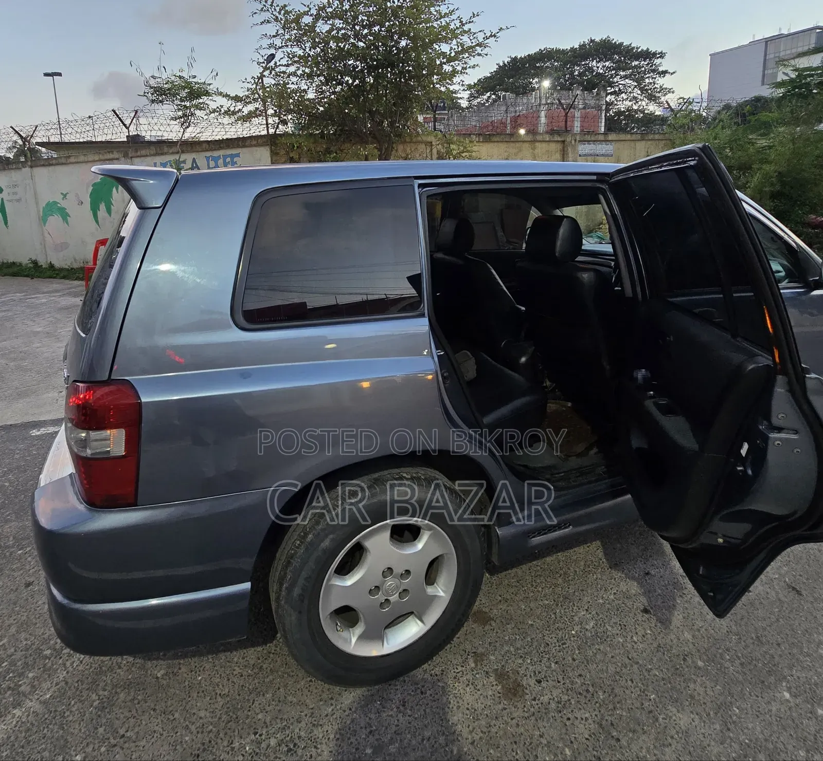 Toyota Kluger 2005 Gray