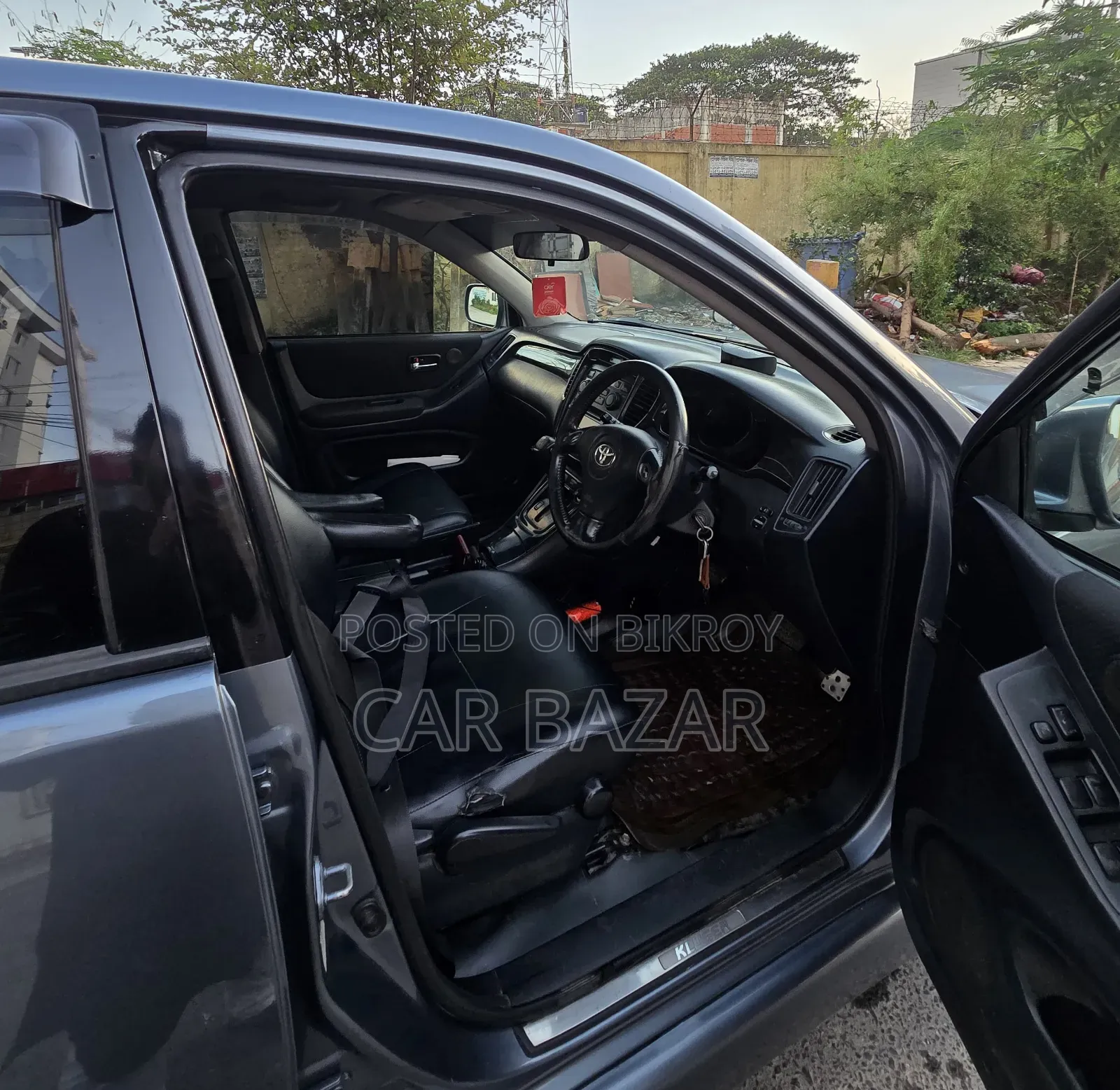 Toyota Kluger 2005 Gray