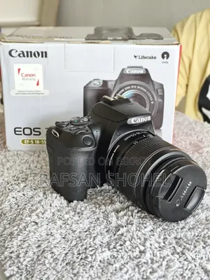 Canon 250D 18-55mm Kit