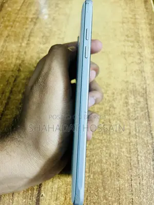 স্যামসাং গ্যালাক্সি জে৭ ১৬ জিবি সাদা