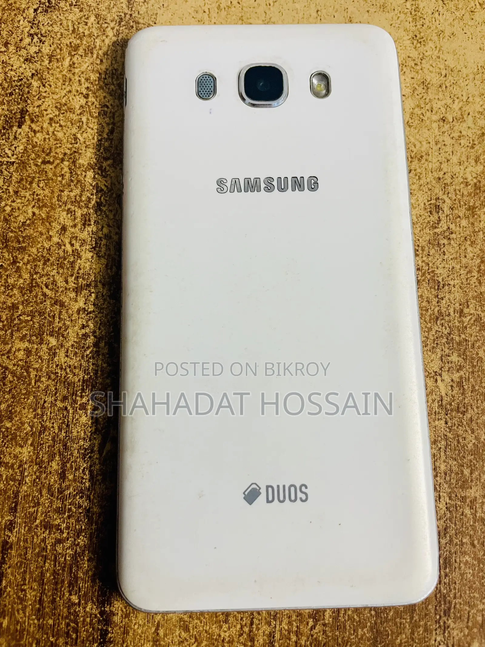 স্যামসাং গ্যালাক্সি জে৭ ১৬ জিবি সাদা