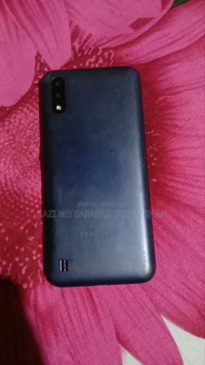 স্যামসাং গ্যালাক্সি এম০১ ৩২ জিবি ব্লু
