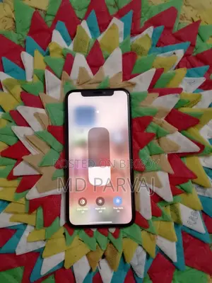 অ্যাপল আইফোন এক্সএস ২৫৬ জিবি ব্ল্যাক