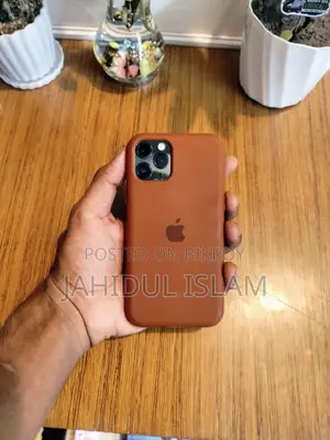 অ্যাপল আইফোন ১১ প্রো ২৫৬ জিবি সবুজ