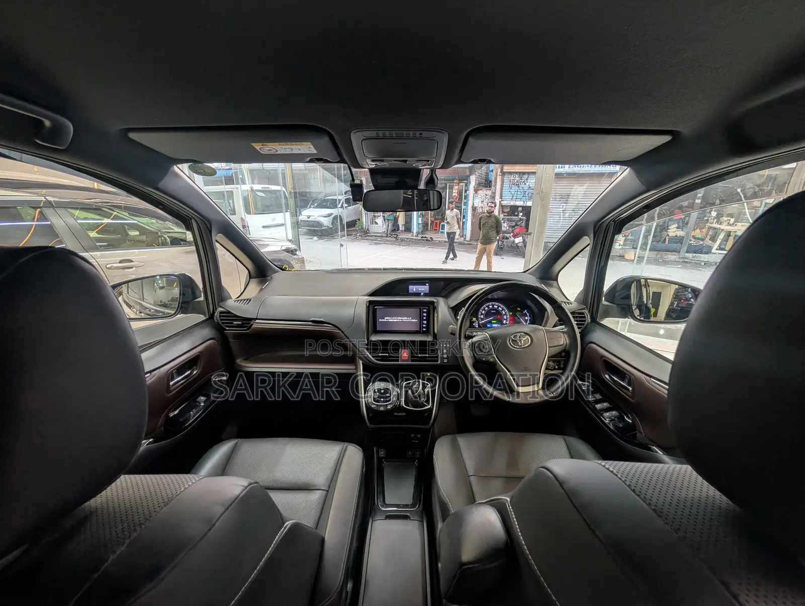 Toyota Esquire 1.8 FWD Hybrid (7 seater) 2020 Blue