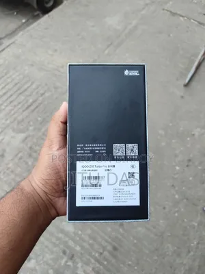 iQOO 256 GB White