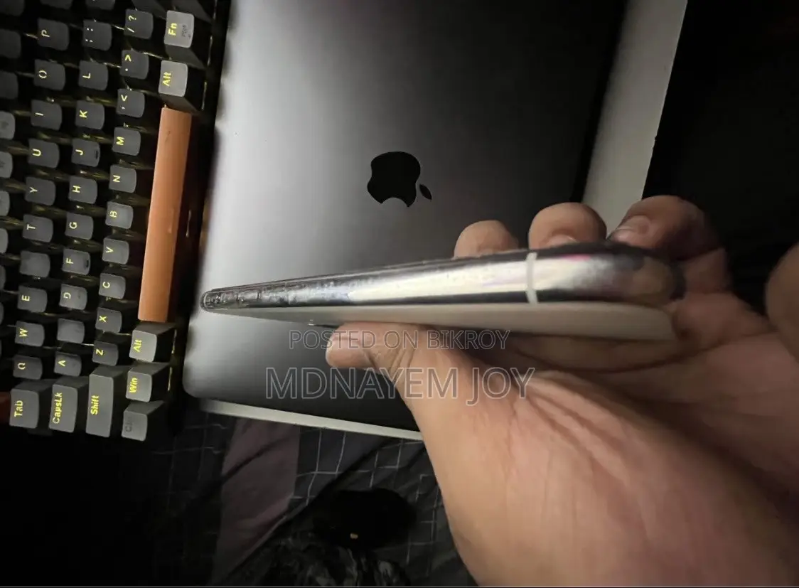 New Apple iPhone 11 Pro 256 GB Gold