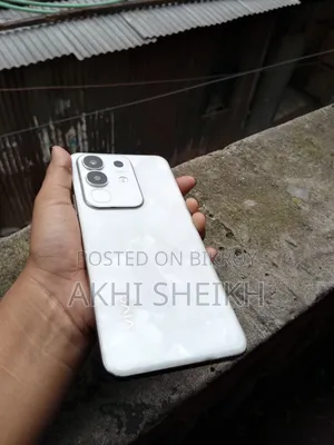 Vivo Y29 128 GB White