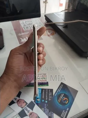 স্যামসাং গ্যালাক্সি এস৬ এজ ৬৪ জিবি গোল্ড