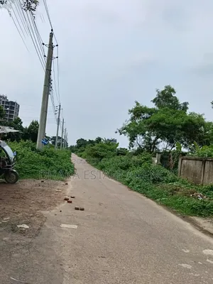 Block-P, South Facing 60 Feet Road