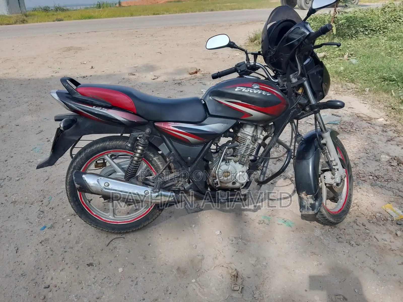 Bajaj Discover 125 2021 Black