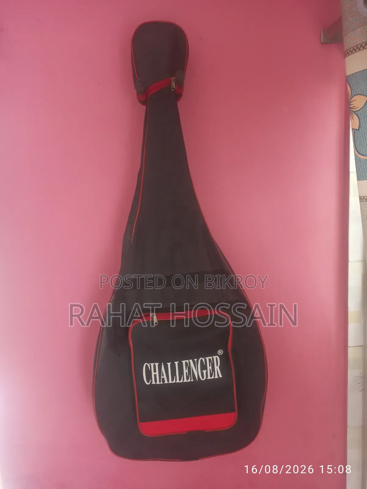 অ্যাকোস্টিক গিটার