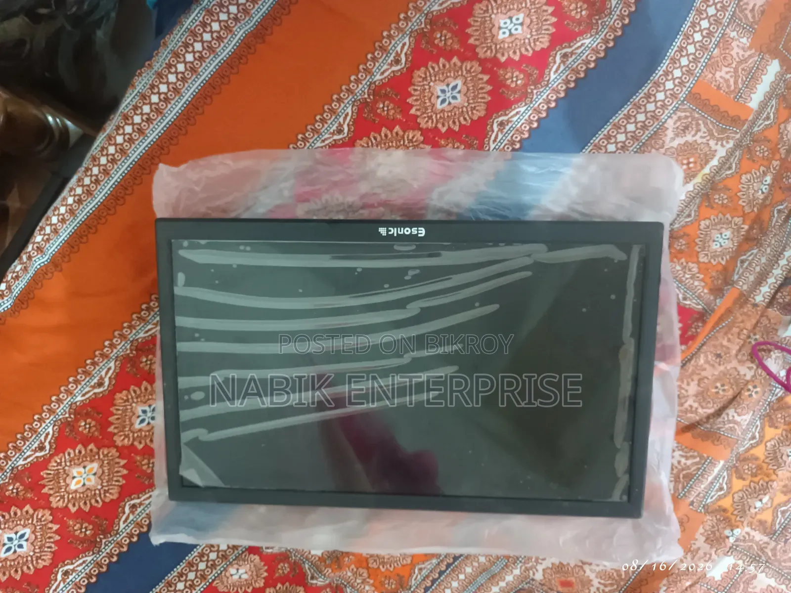 18 Inch Monitor