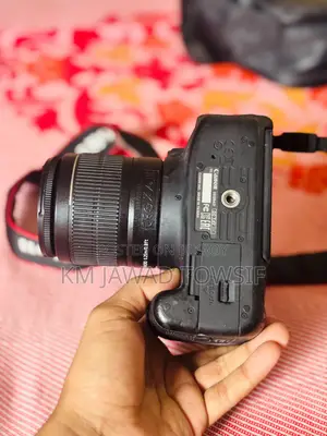 Canon EOS 700D — Camera for Sale