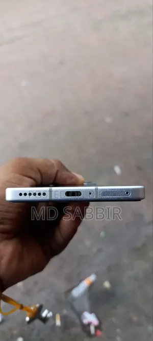 Infinix Note 50 Pro 256 GB Silver