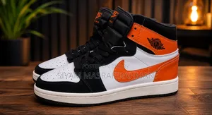 Nike Jordan High Neck