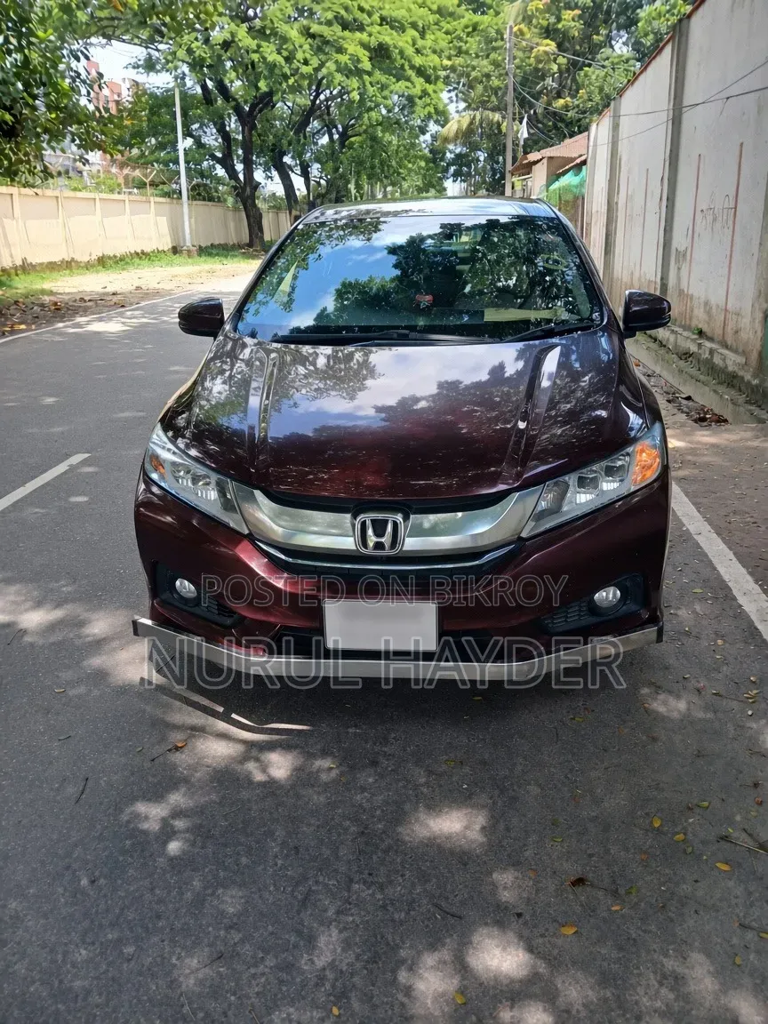 Honda Grace 2020 Red