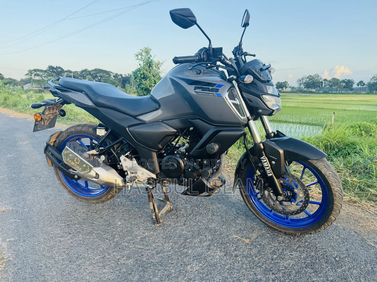 Yamaha FZS V3 2025 Gray