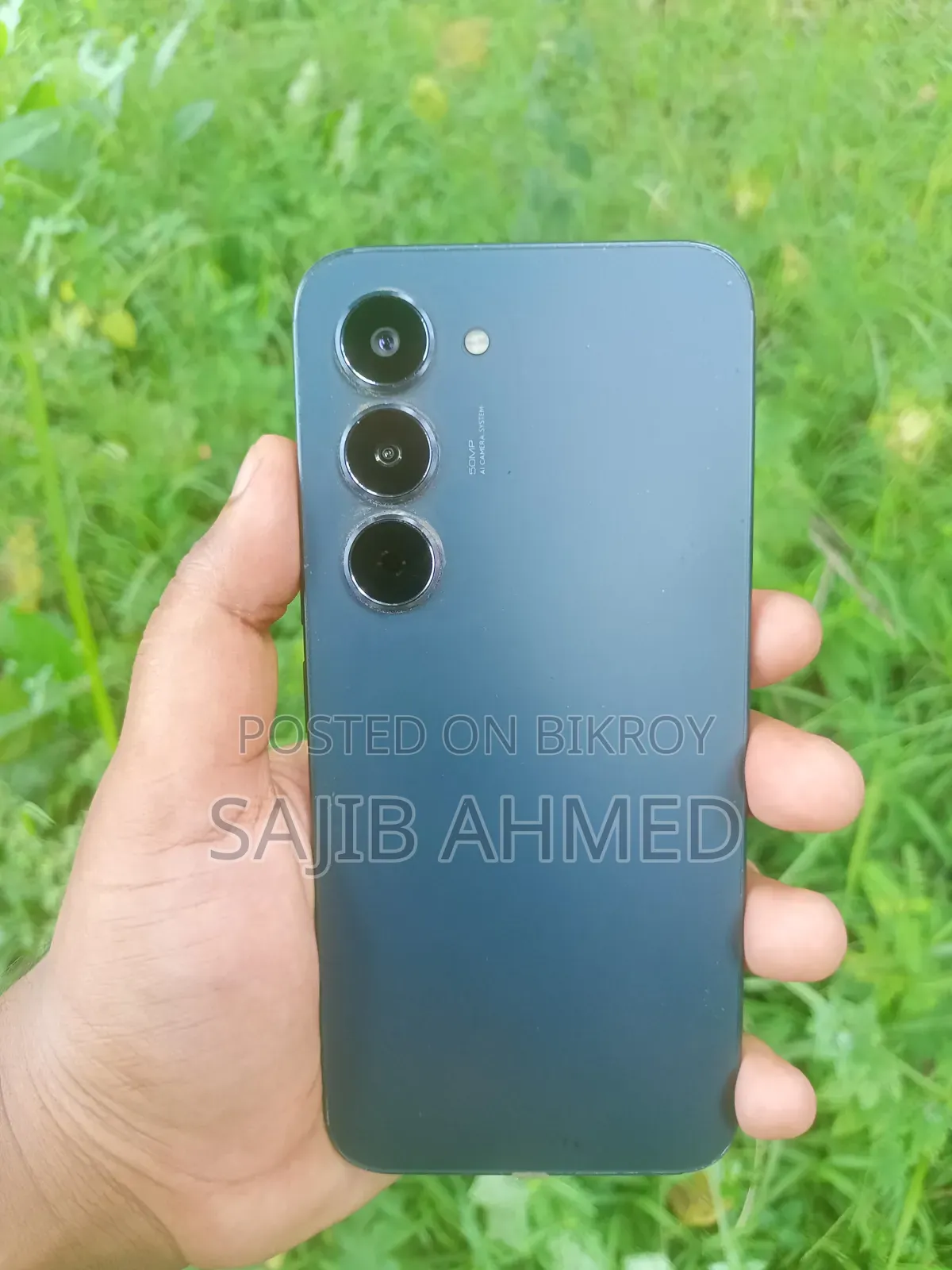 নতুন টেকনো স্পার্ক ৪০ প্রো ১২৮ জিবি কালো