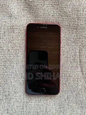 Apple iPhone SE (2022) 64 GB Red