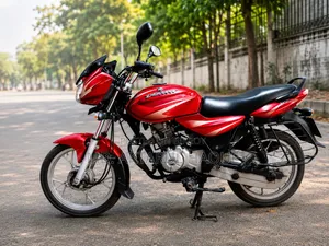 বাজাজ ডিসকভার ১২৫ ২০১৮ লাল