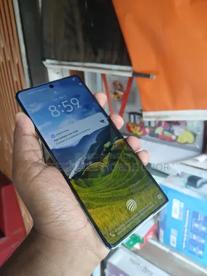 Vivo V27 128 GB Gold