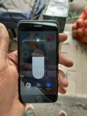অ্যাপল আইফোন এসই (২০২০) ৬৪ জিবি ব্ল্যাক