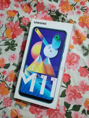 New Samsung Galaxy M11 32 GB Purple