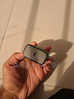 Samsung 45 Watt Adapter.