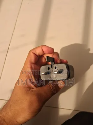 Samsung 45 Watt Adapter.
