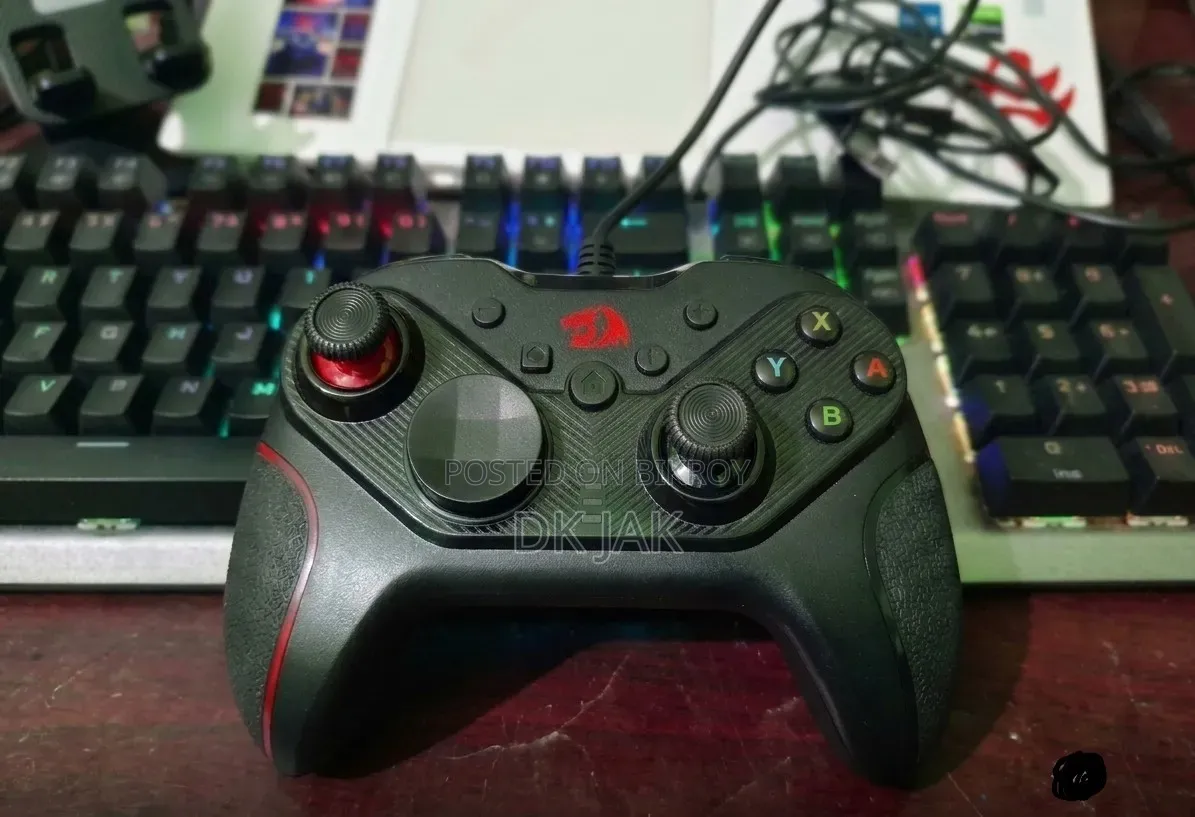 Redragon RIFT G710 Wired Gaming Controller Fresh Condition