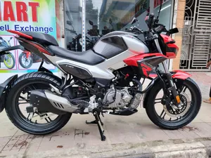 Hero Xtreme 125R 2025 Red