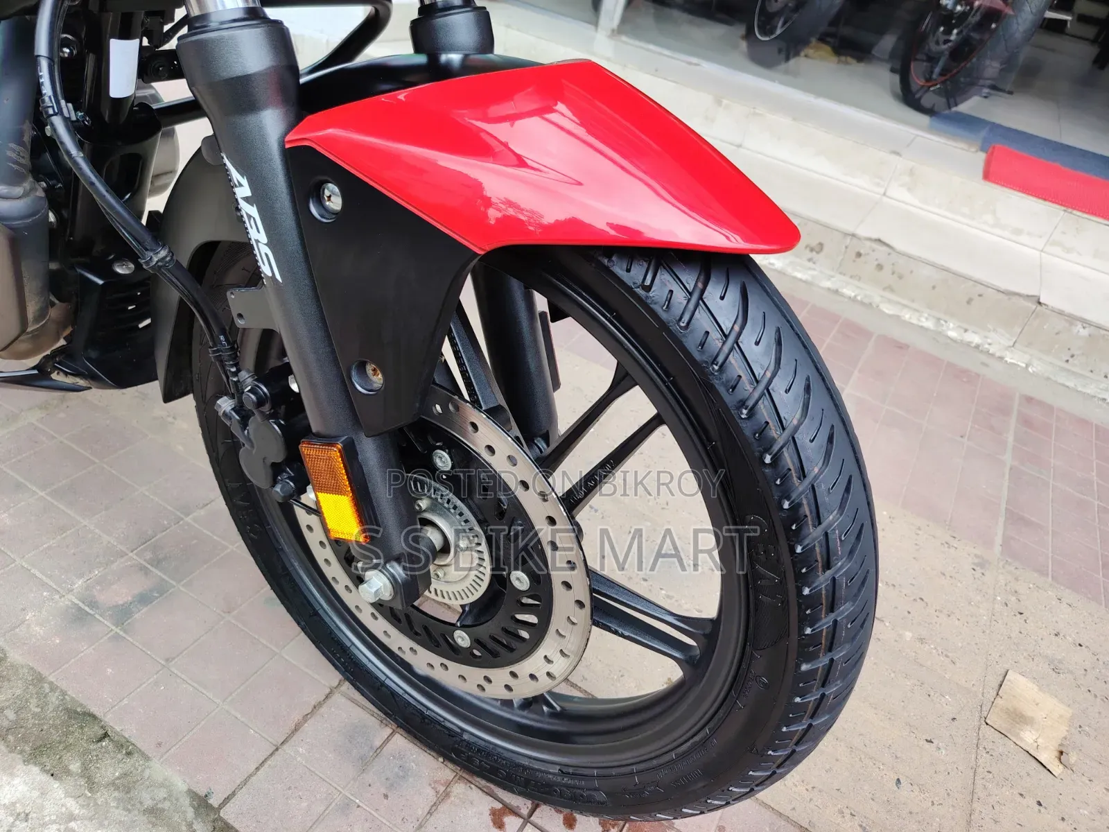 Hero Xtreme 125R 2025 Red