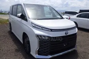 Toyota Voxy 2022 Pearl