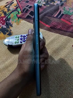 রিয়েলমি নারজো ৫০ ১২৮ জিবি নীল