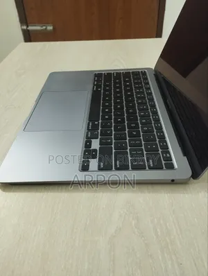Laptop Apple MacBook 2020 16GB Intel Core i3 SSD 256GB