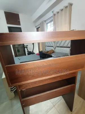Regal Study Table