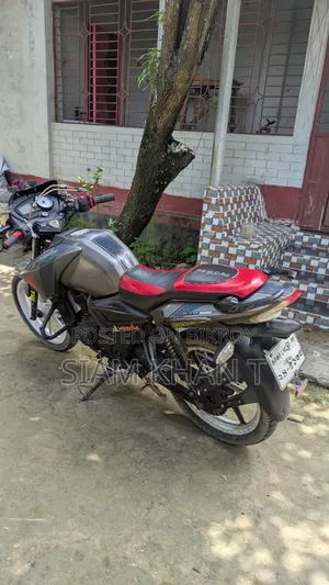 TVS Apache RTR 160 2V 2016 ব্রাউন