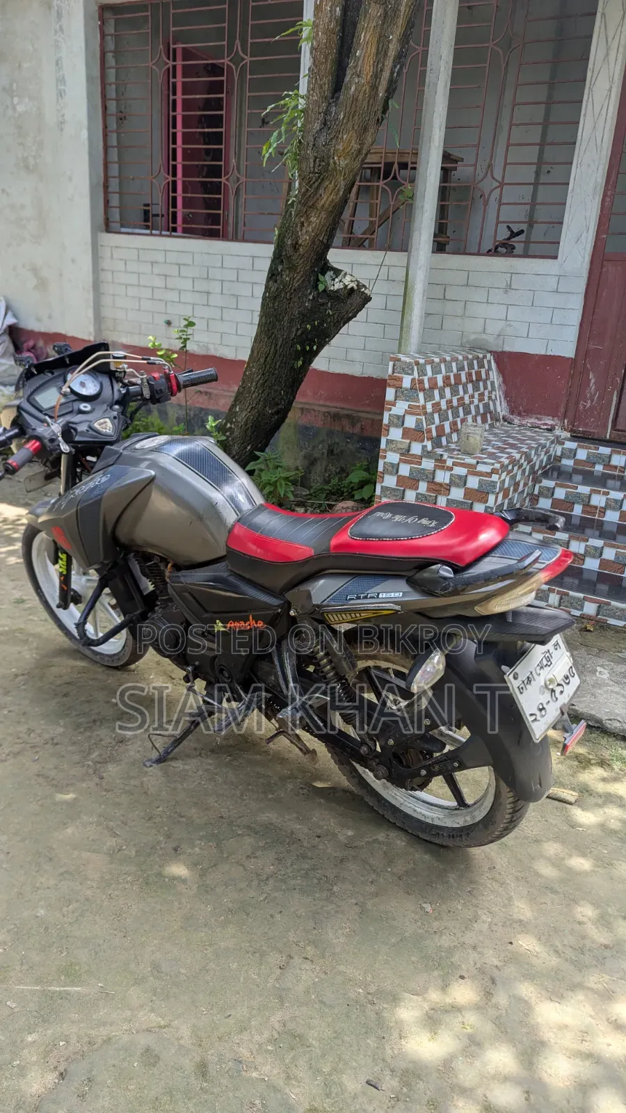 TVS Apache RTR 160 2V 2016 ব্রাউন