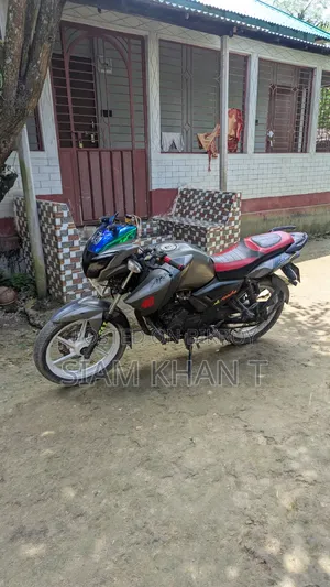 TVS Apache RTR 160 2V 2016 ব্রাউন