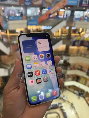 অ্যাপল আইফোন ১২ ১২৮ জিবি সাদা