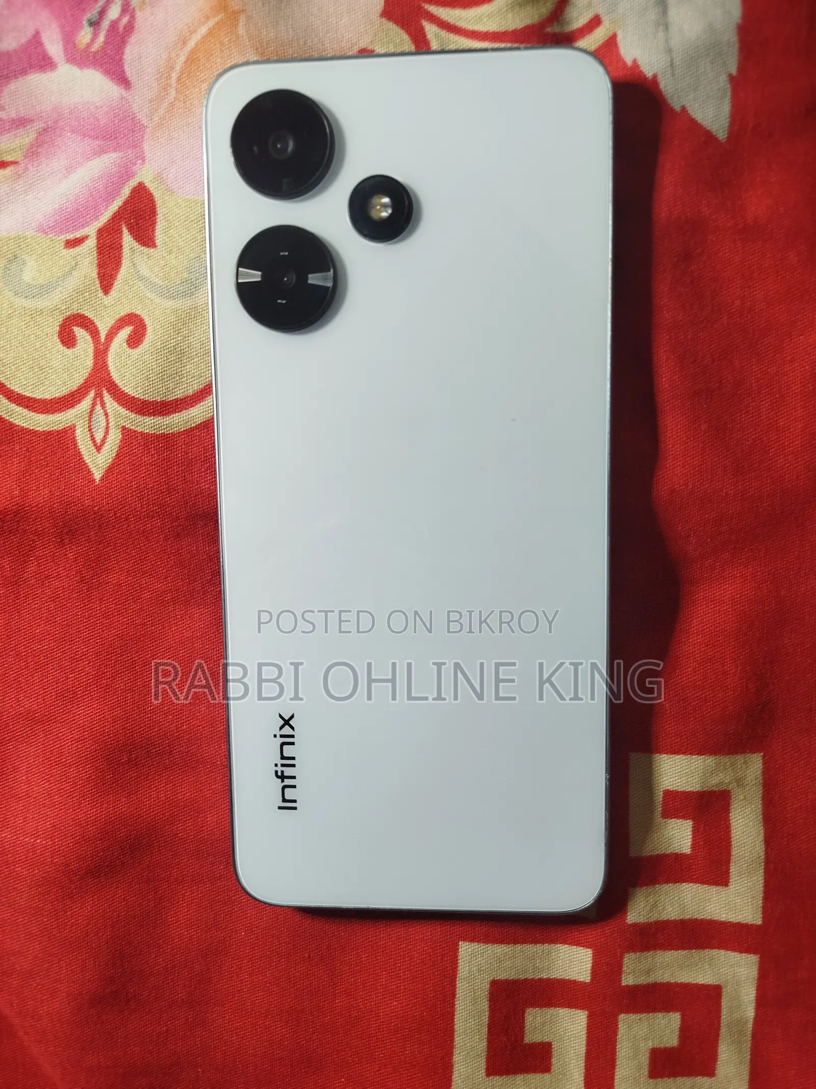 ইনফিনিক্স হট ৩০আই ১২৮ জিবি